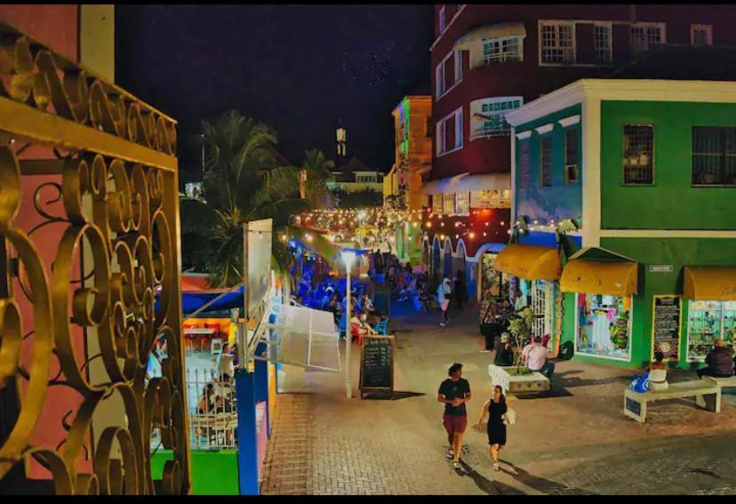 City Views Spacious Mezzanine Apartments Willemstad Ngoại thất bức ảnh